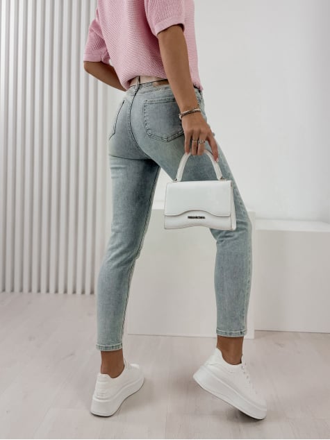 SPODNIE BETTY JEANSOWE