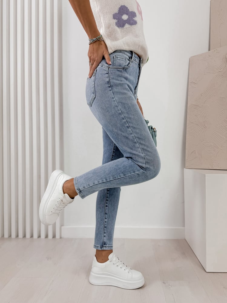 SPODNIE NURIA JEANSOWE