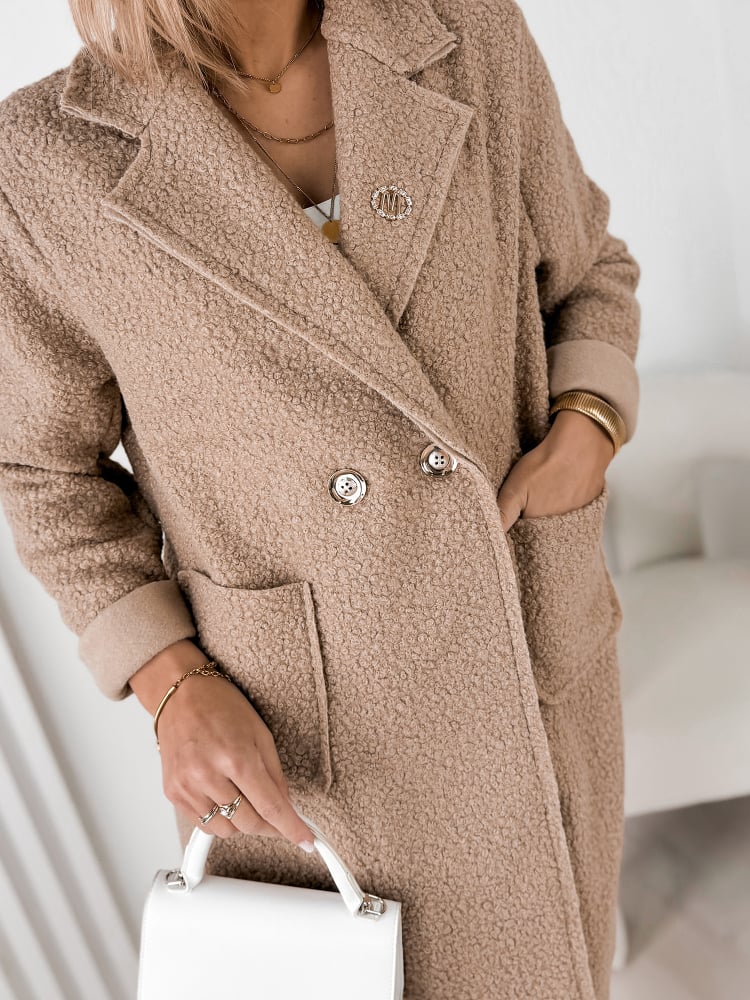 PŁASZCZ BOUCLE MELINDA CIEMNOBEŻOWY