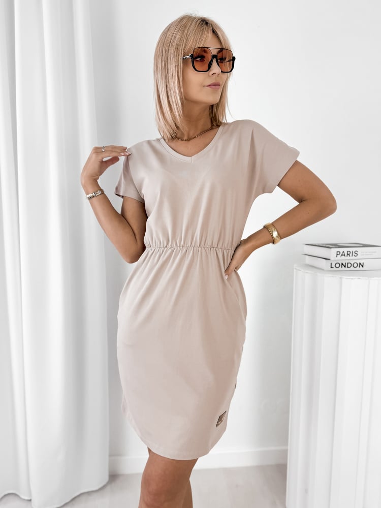 SUKIENKA KLAVDIA BEŻOWA