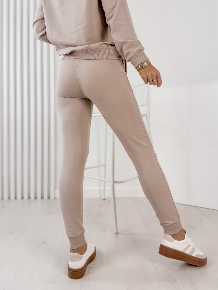 KOMPLET DRESOWY TAMINA BEŻOWY