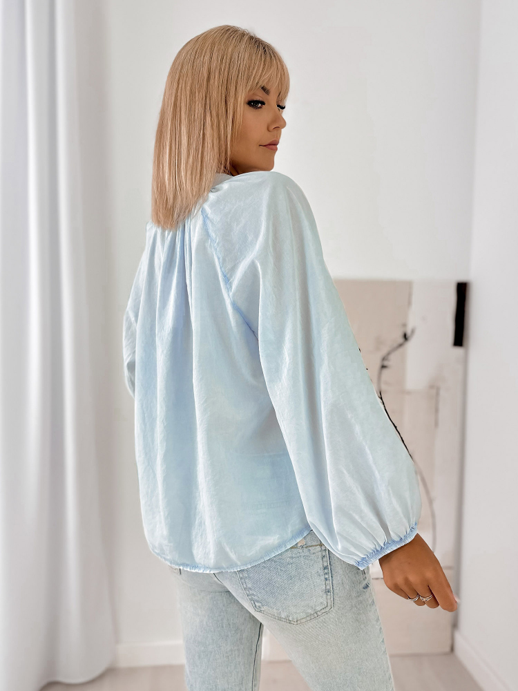 BLUZKA ELYRA JASNOBŁĘKITNA