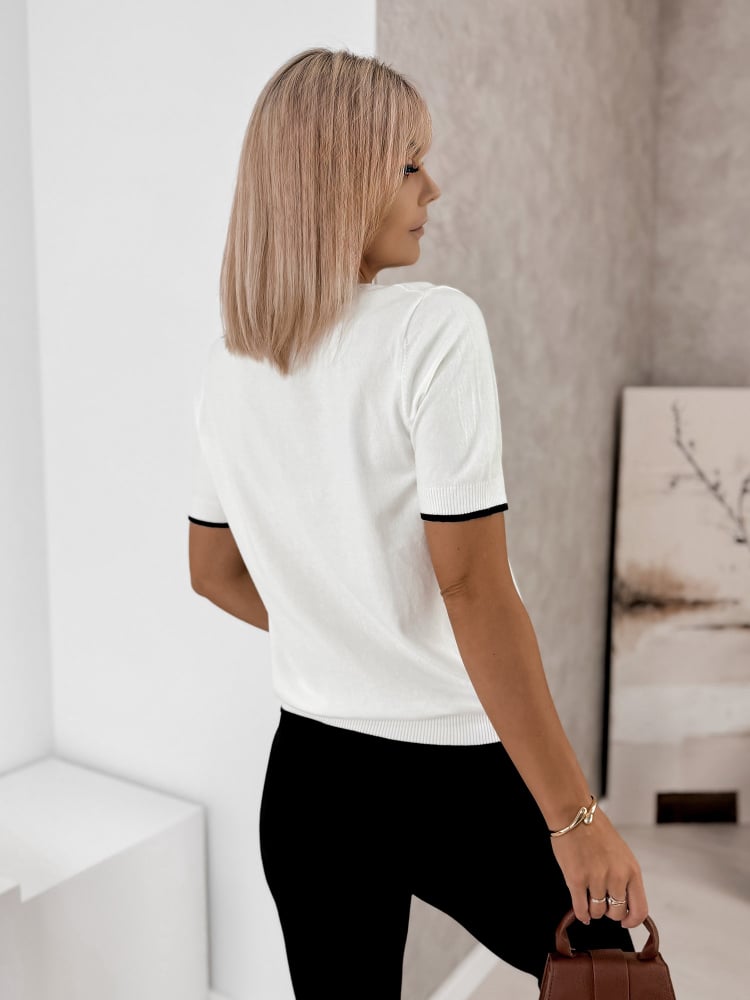 SWETER QUILLA BIAŁY