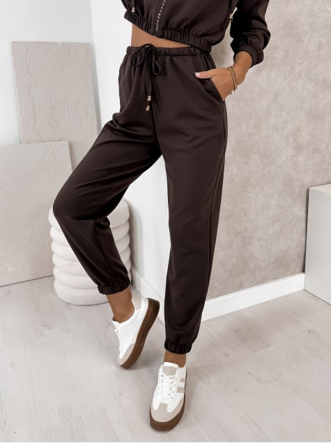 KOMPLET DRESOWY AMEDDA BRĄZOWY