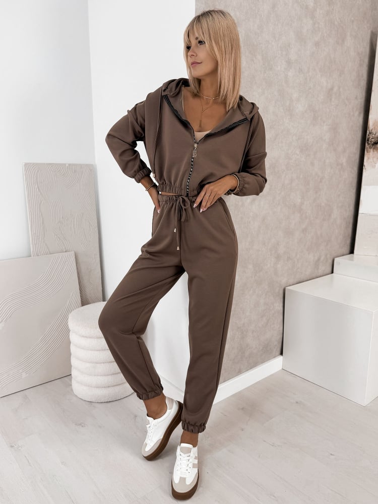 KOMPLET DRESOWY AMEDDA CIEMNOBEŻOWY