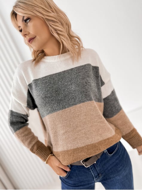 SWETER BLUBELL THREE