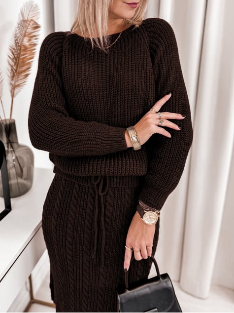 KOMPLET GOES BRĄZOWY