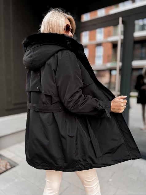 KURTKA Z PODPINKĄ ETTIE CZARNA