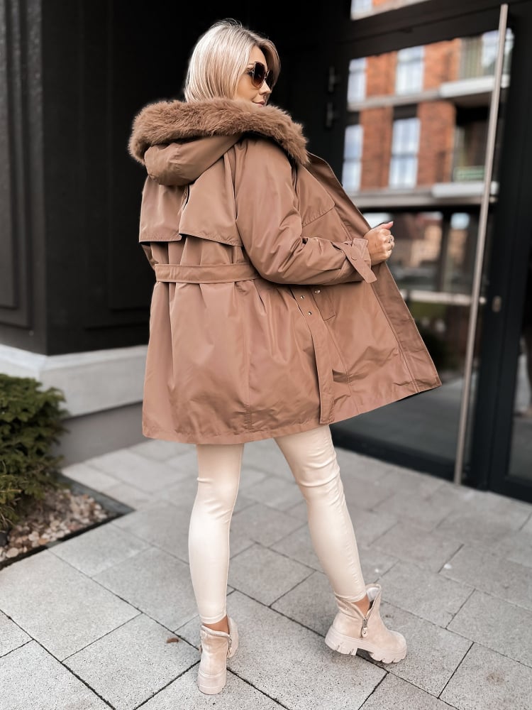 KURTKA Z PODPINKĄ ETTIE KARMELOWA