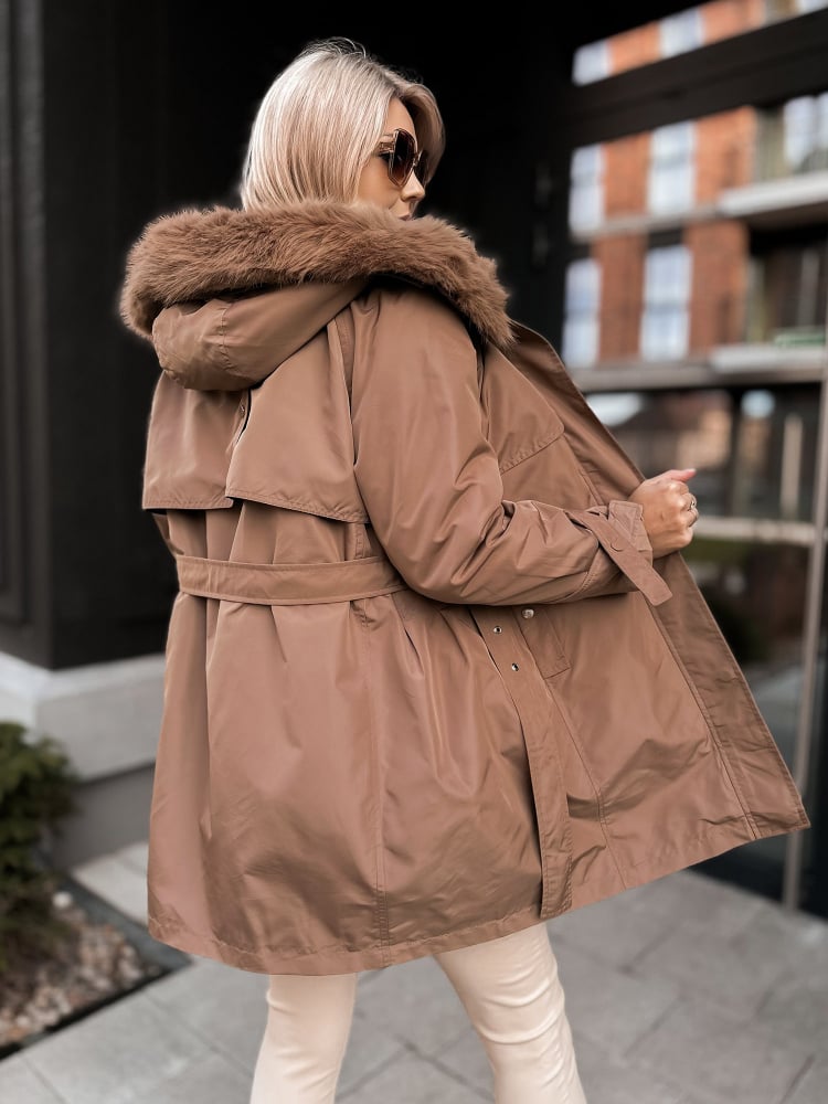 KURTKA Z PODPINKĄ ETTIE KARMELOWA