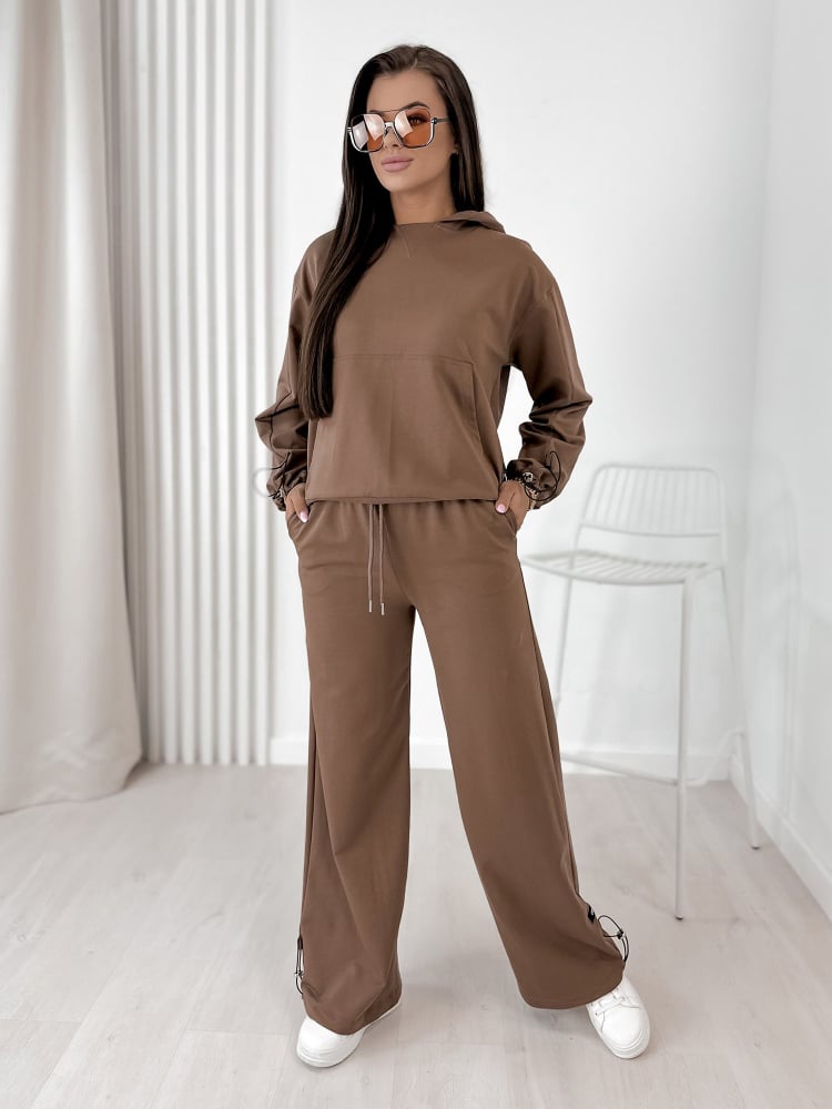 KOMPLET DRESOWY ARRIGO BRĄZOWY