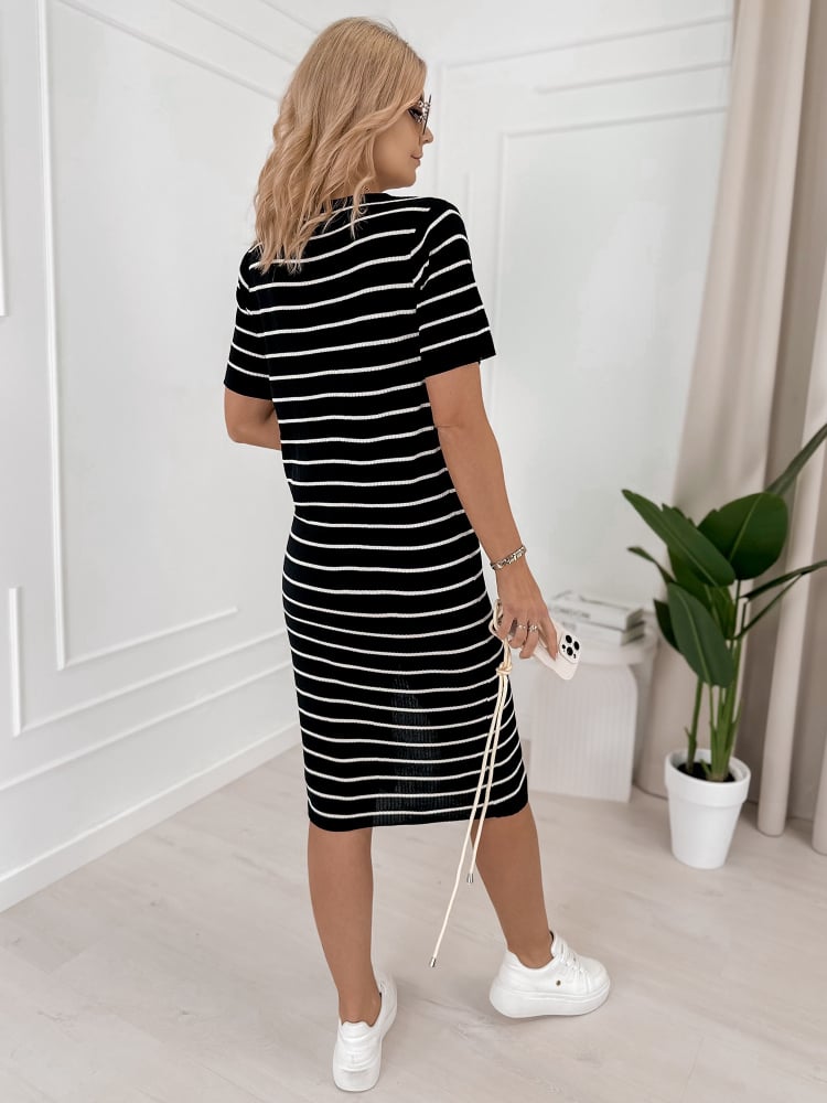 SUKIENKA ETERNA CZARNA