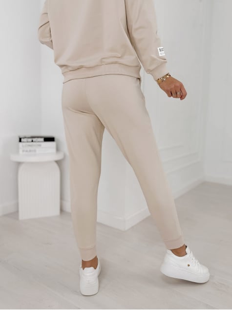 KOMPLET DRESOWY BYRON BEŻOWY