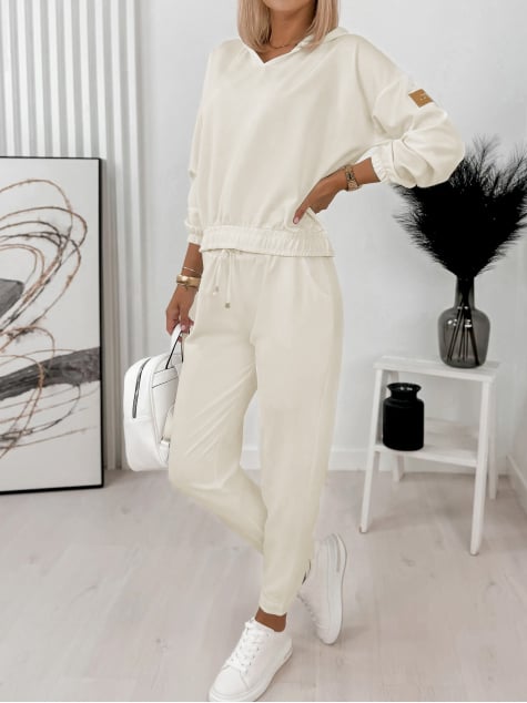 KOMPLET DRESOWY NERYS KREMOWY