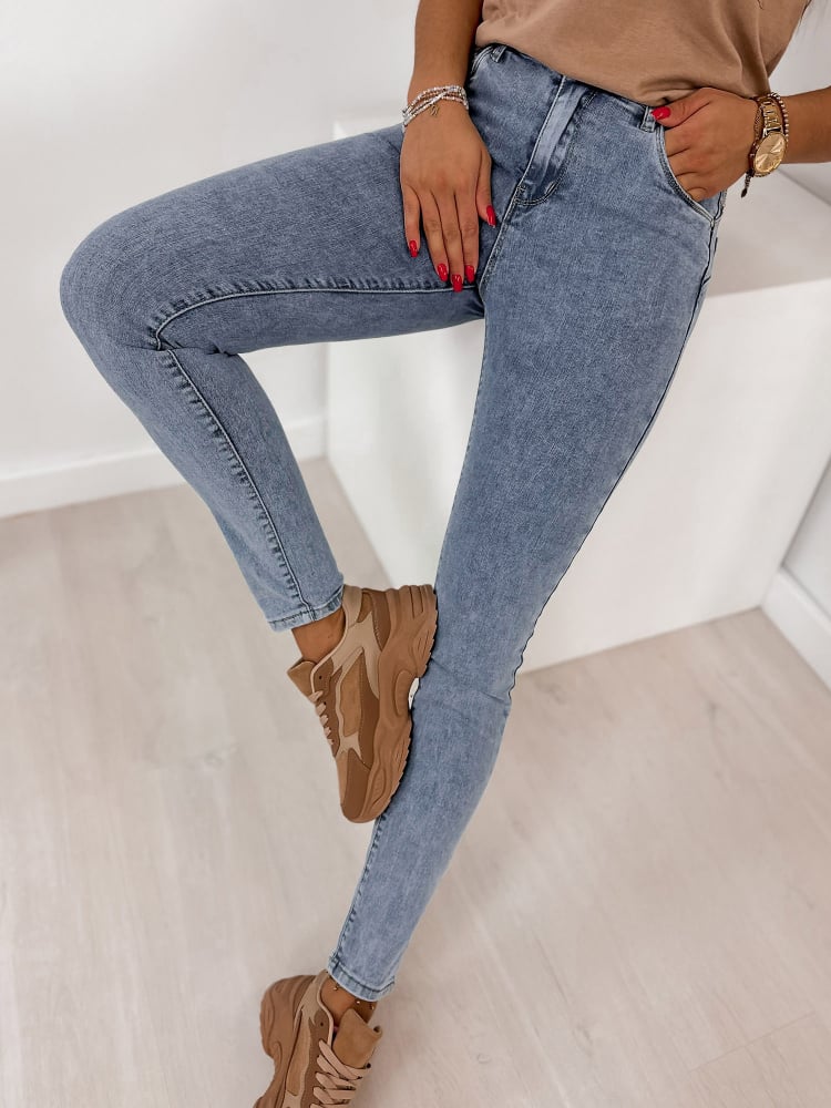 SPODNIE WARNER JEANSOWE