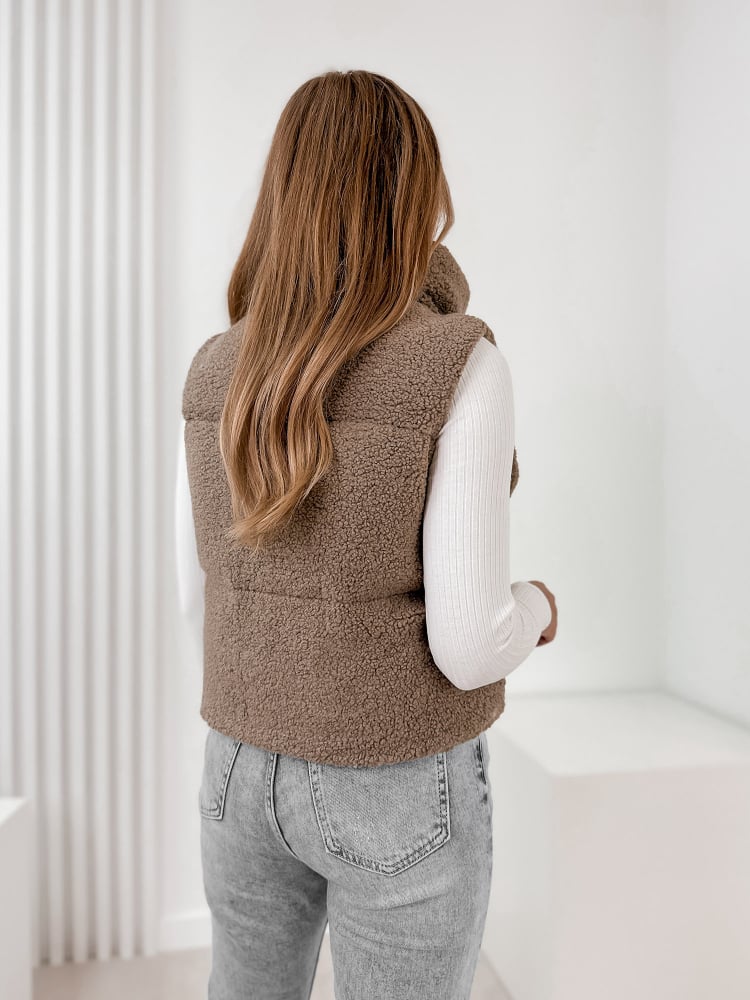 KAMIZELKA BOUCLE GEORGIA BRĄZOWA KAMIZELKA BOUCLE GEORGIA BRĄZOWA