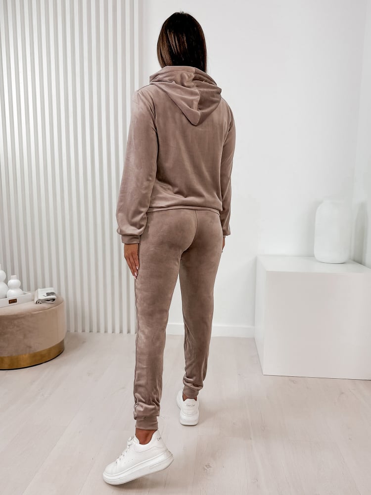 KOMPLET DRESOWY GAFFO CIEMNOBEŻOWY