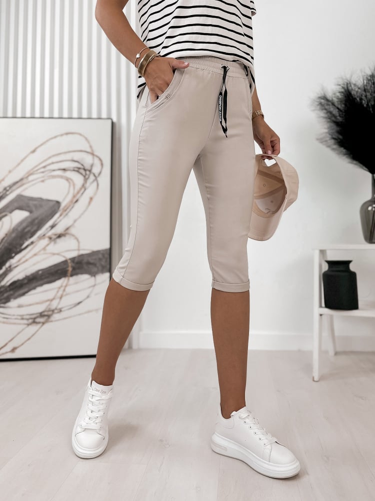 SPODENKI AKIKO BEŻOWE