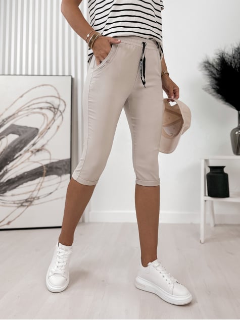 SPODENKI AKIKO BEŻOWE