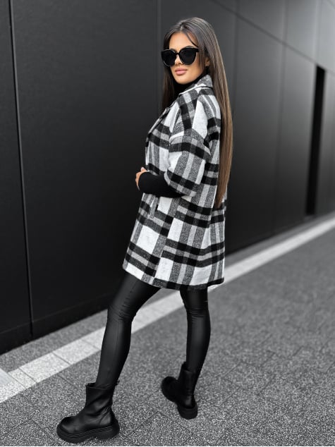 PŁASZCZ LARA CZARNY