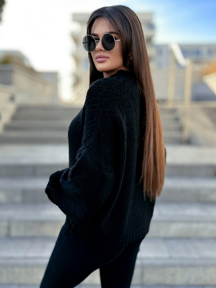 SWETER CANOAS CZARNY